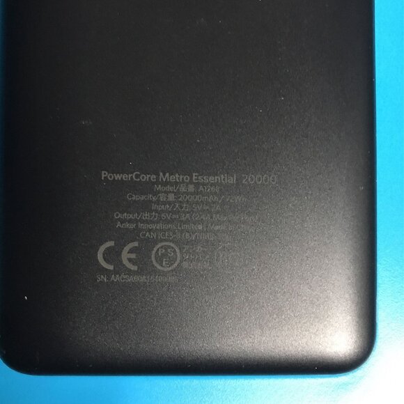 Anker - PowerCore Metro 20,000 mAh Portable Charger - Dark Gray - Picture 5 of 7